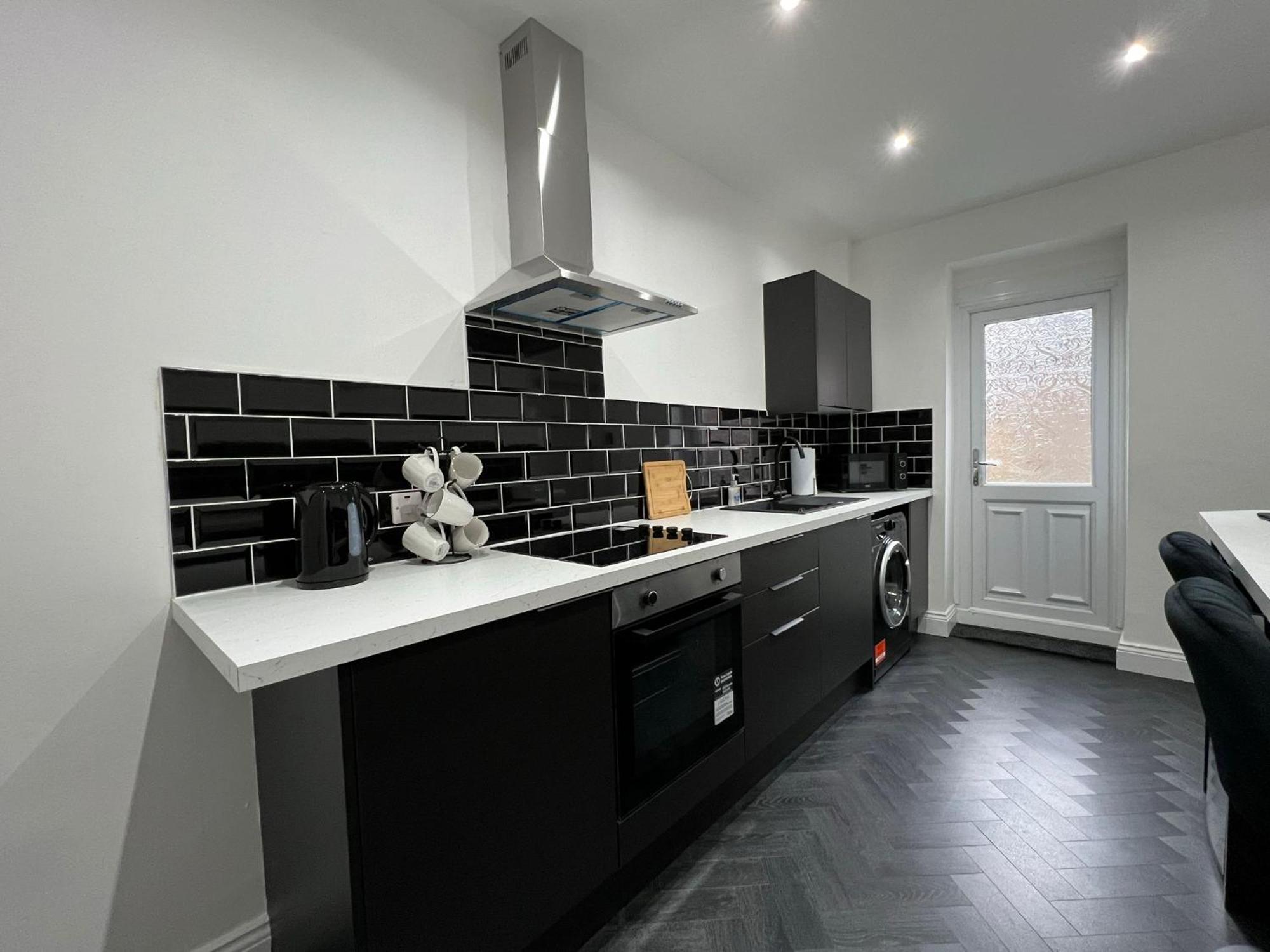 Newly Refurbished 6 Person En-Suite Apartment Tyne & Wear Newcastle Upon Tyne Killingworth Eksteriør bilde